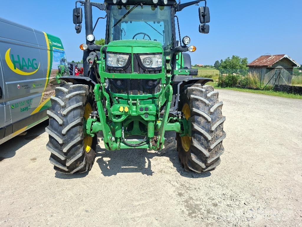 John Deere 6110M 曳引機