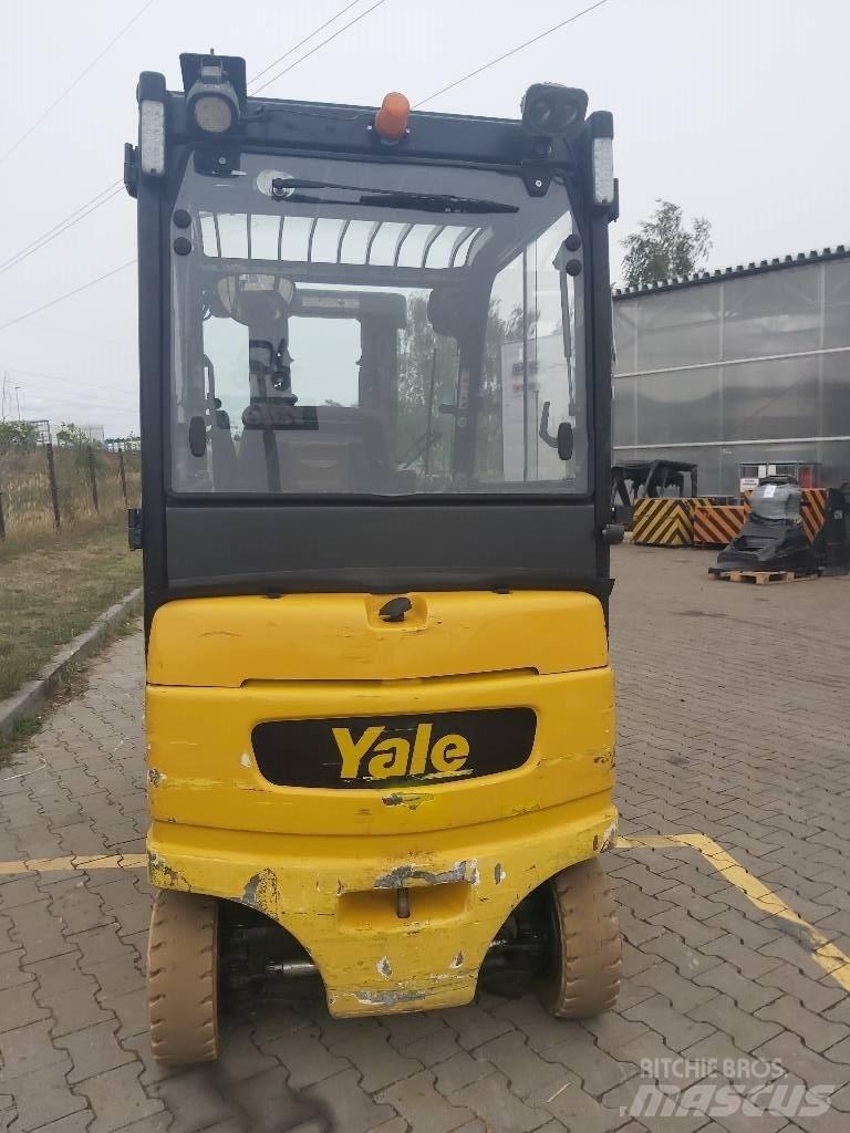 Yale ERP25VL 電動堆高機