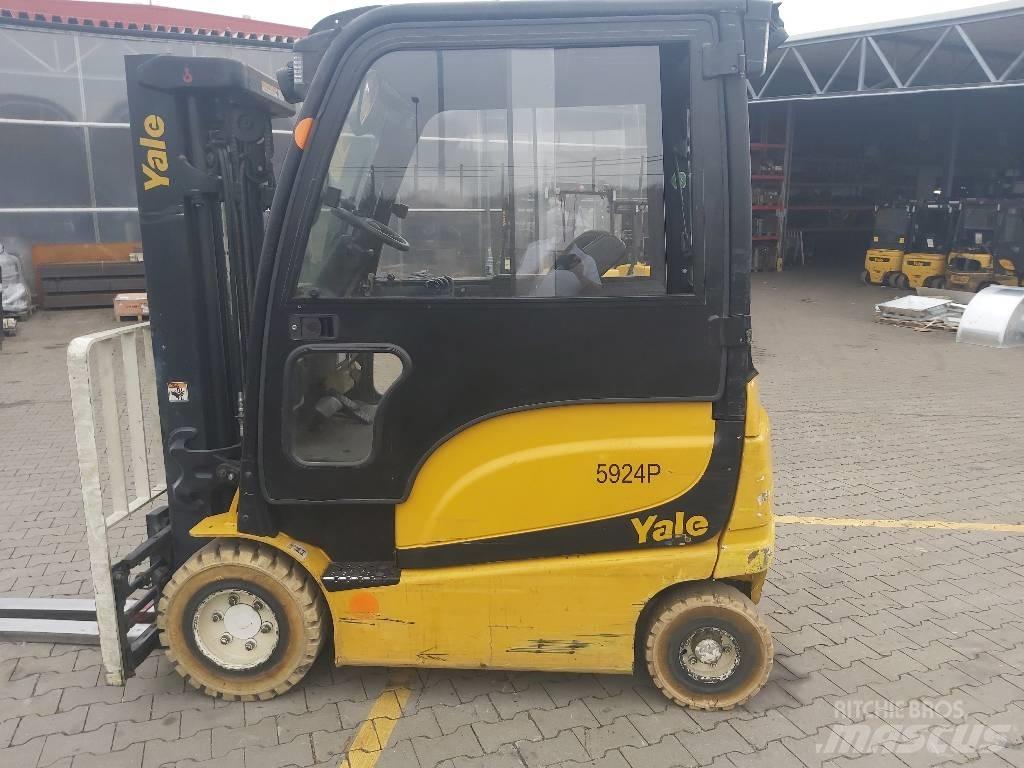 Yale ERP25VL 電動堆高機