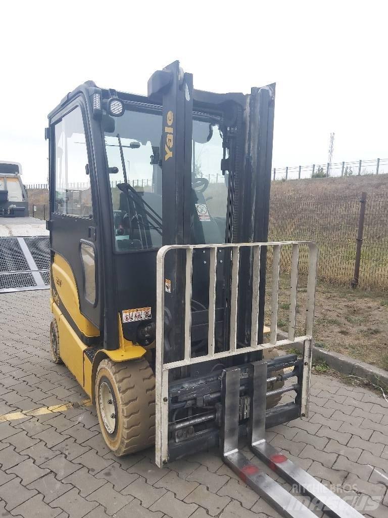 Yale ERP25VL 電動堆高機