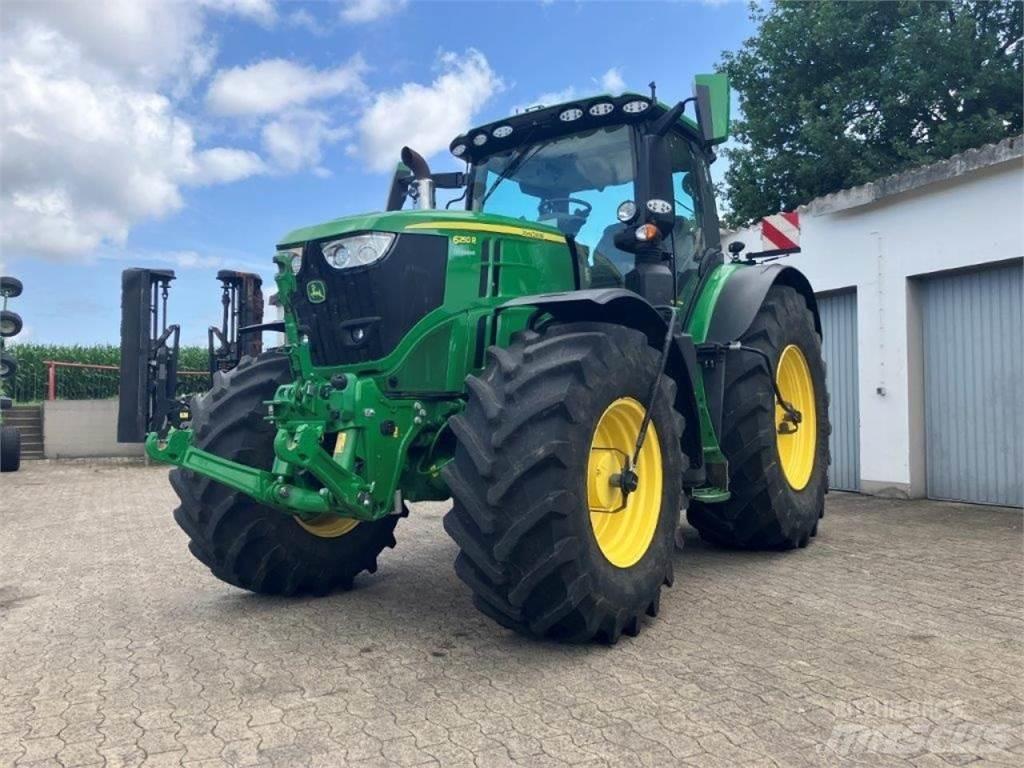 John Deere 6250R 曳引機