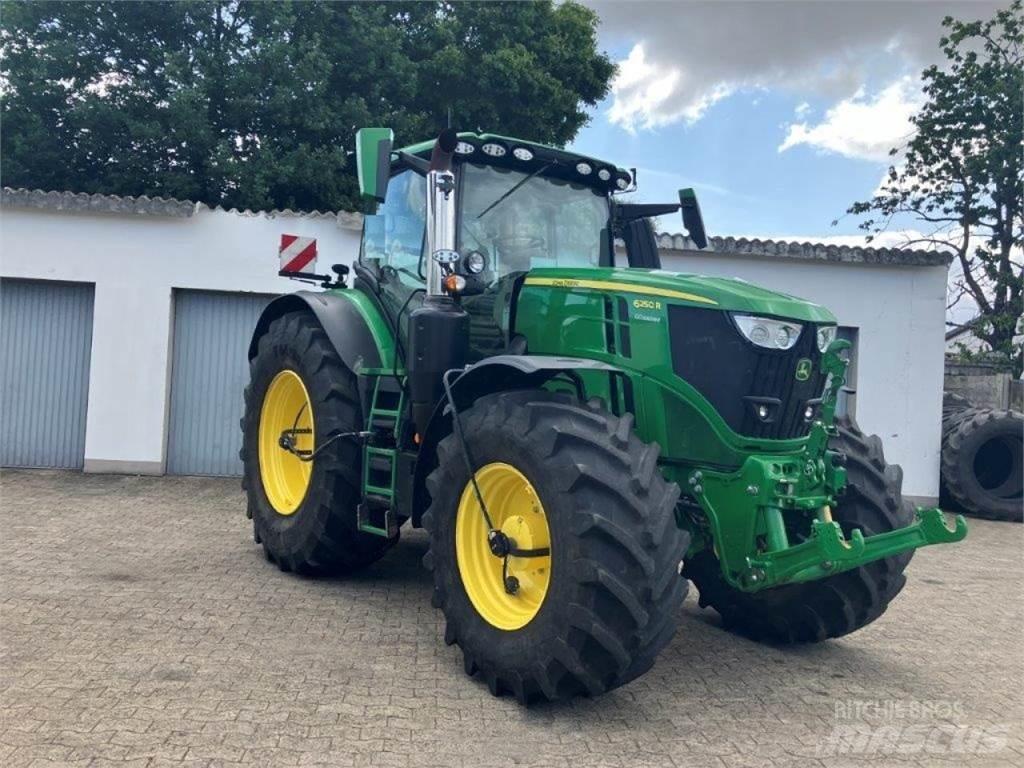 John Deere 6250R 曳引機