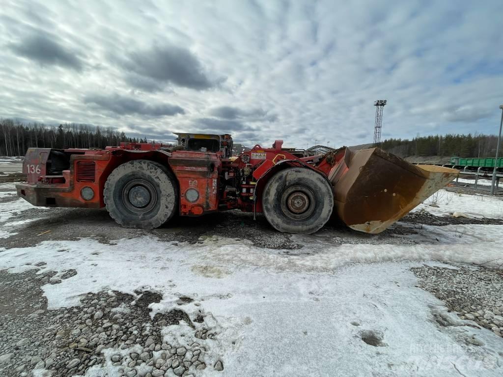 Sandvik LH 410 地下裝載機