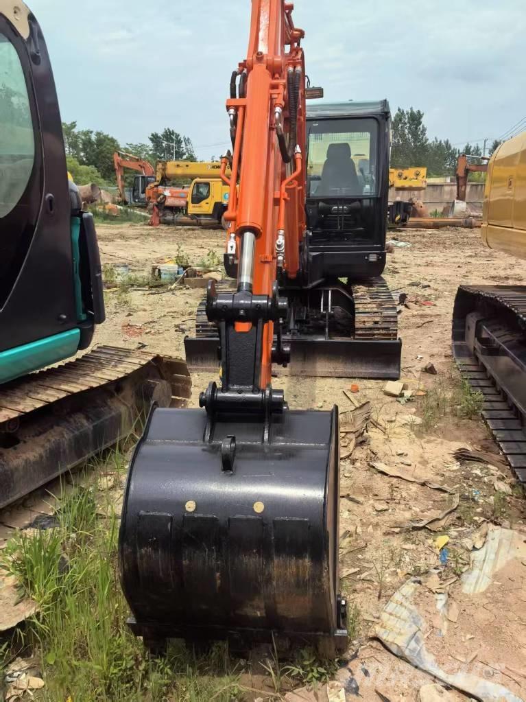 Doosan DX 60 履帶式 挖土機/掘鑿機/挖掘機
