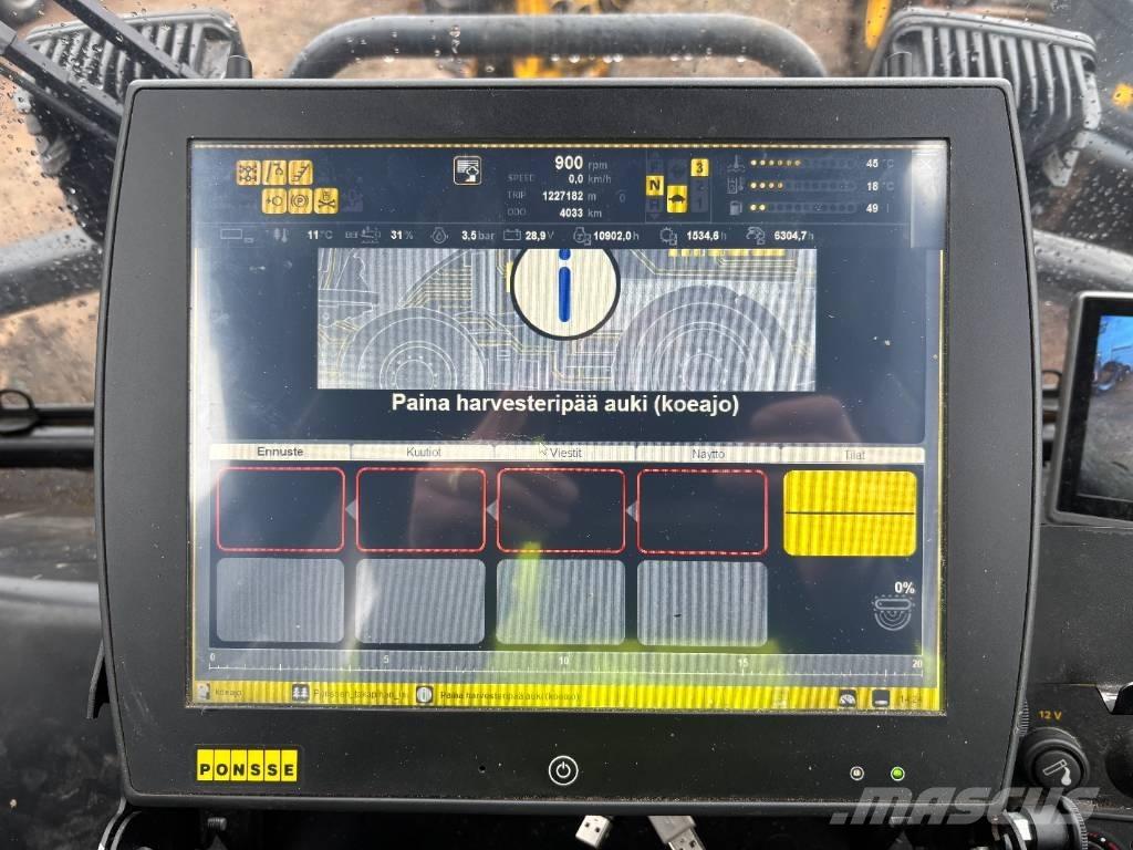 Ponsse Scorpion 8W 收穫機