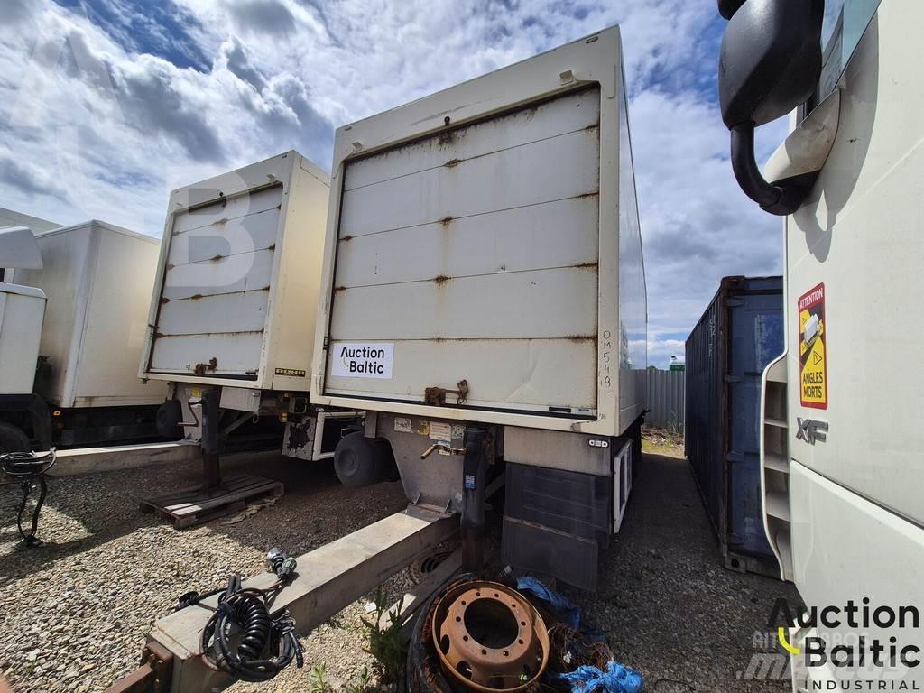 Rohr RZK 18 IV 篷布半拖車