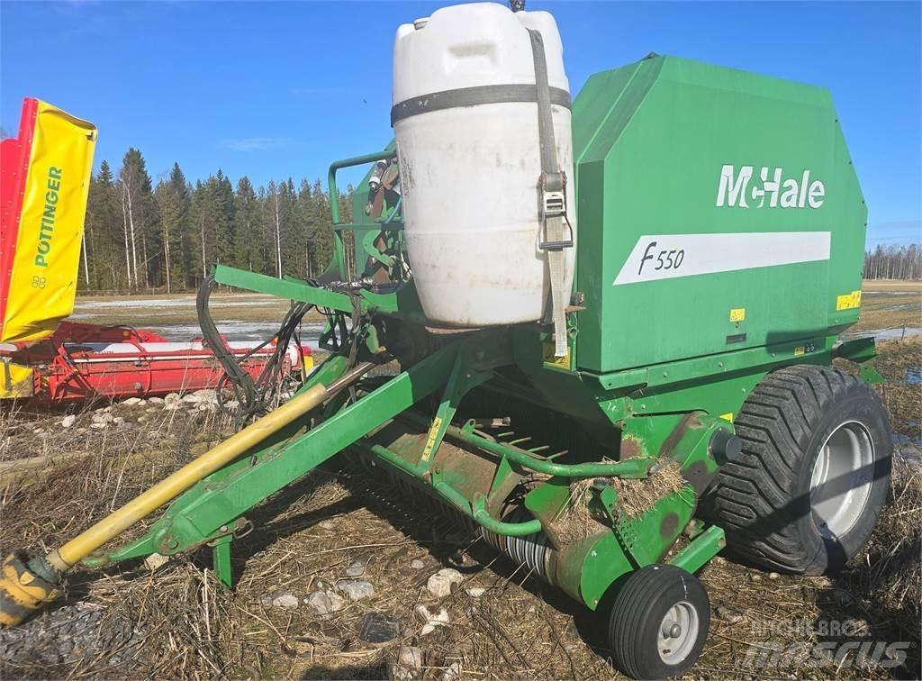McHale F550 圓型牧草打包機