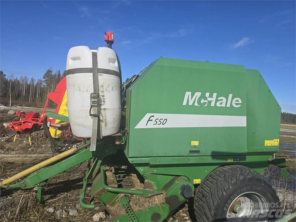 McHale F550 圓型牧草打包機