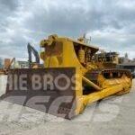 CAT D 8 履帶推土機