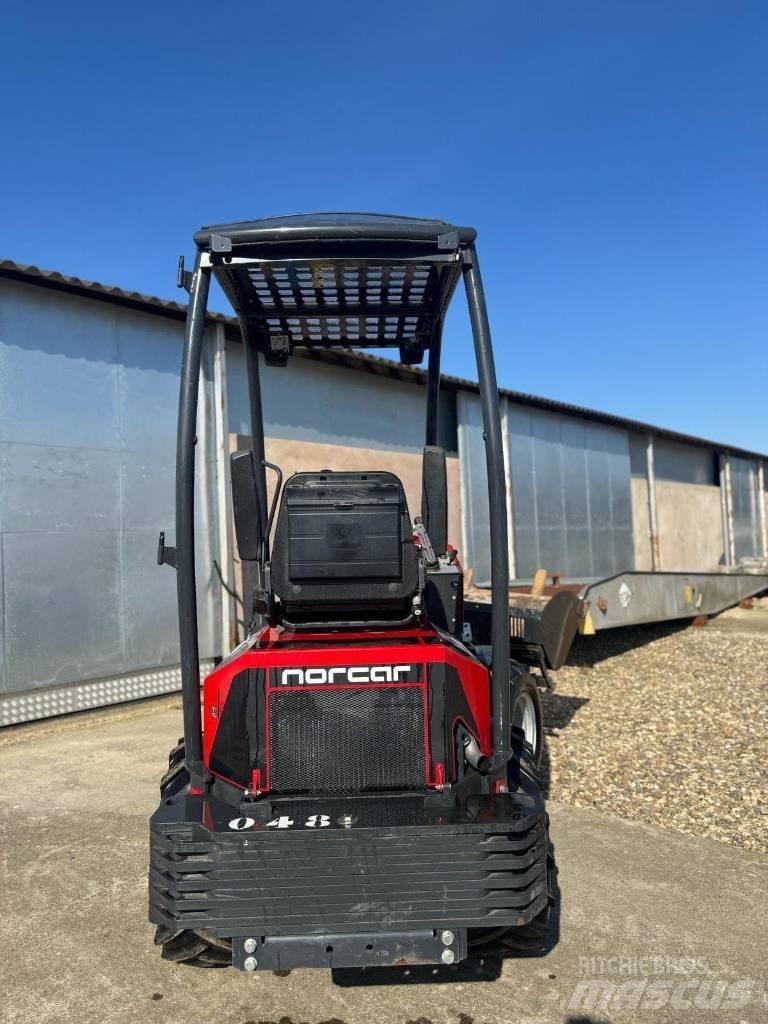 Norcar 7035 伸縮輪式裝載機