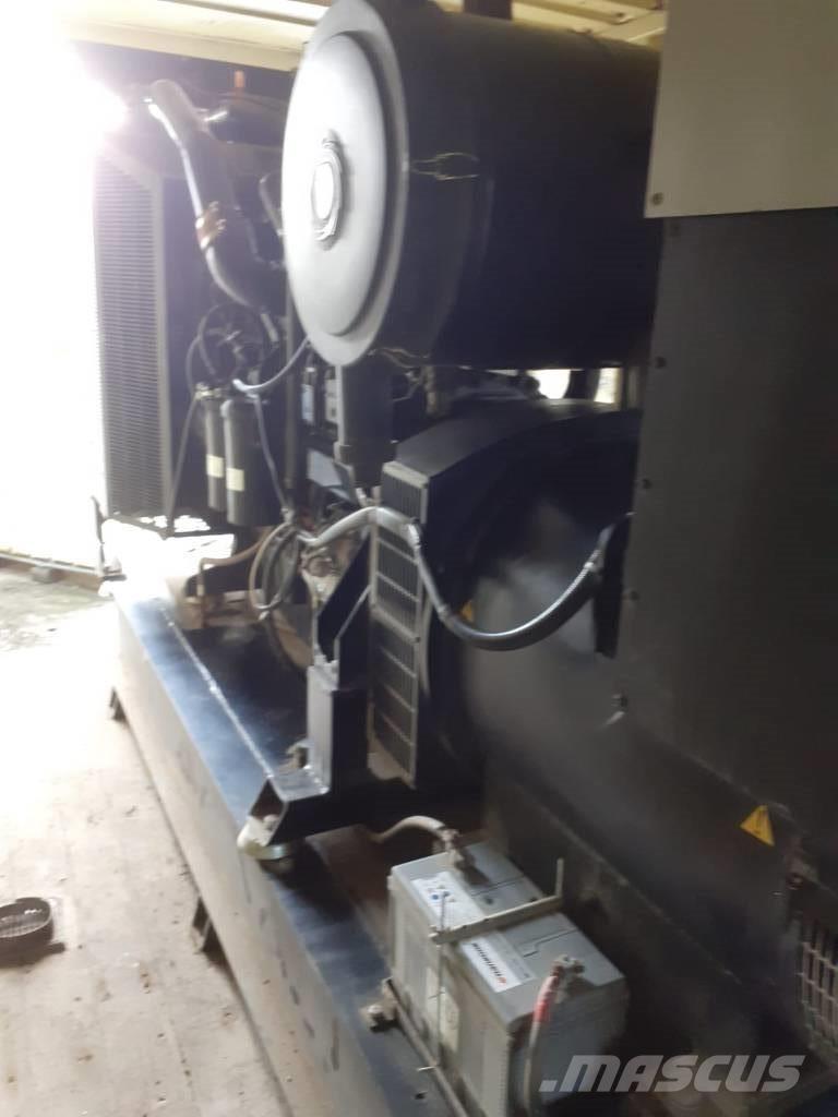 Perkins 500KVA 2500 柴油發電機
