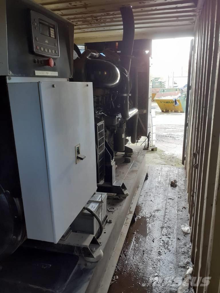 Perkins 500KVA 2500 柴油發電機