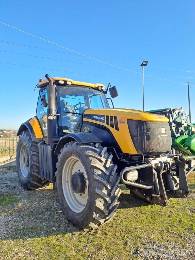 JCB Fastrac 8250 曳引機
