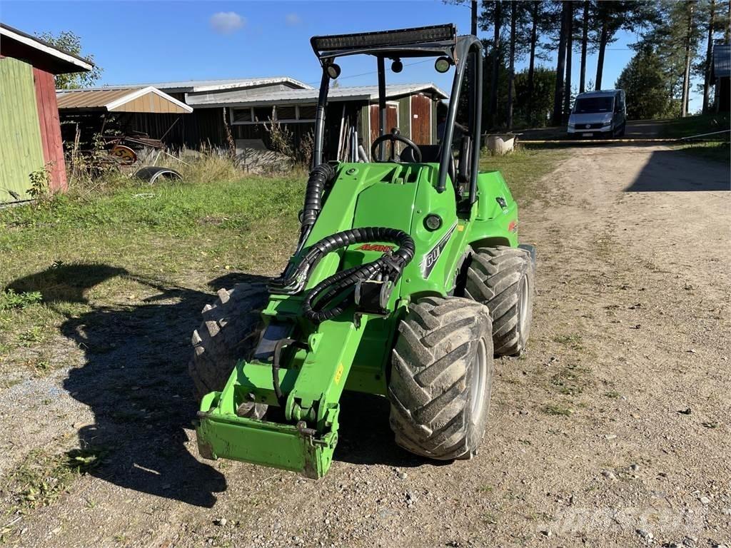 Avant 760i 小型裝載機