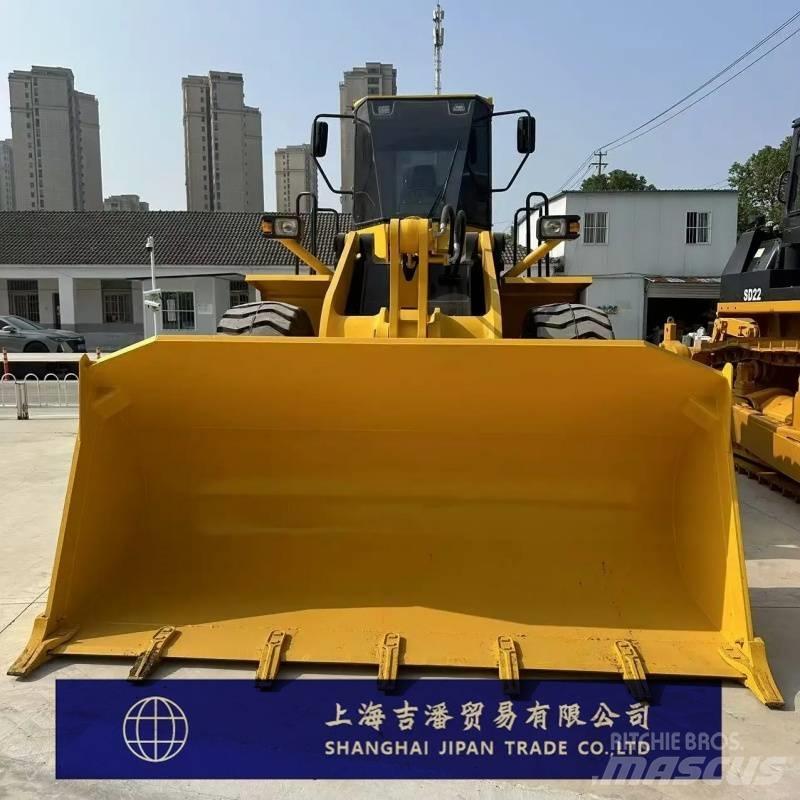 Komatsu WA 380 輪胎式裝載機