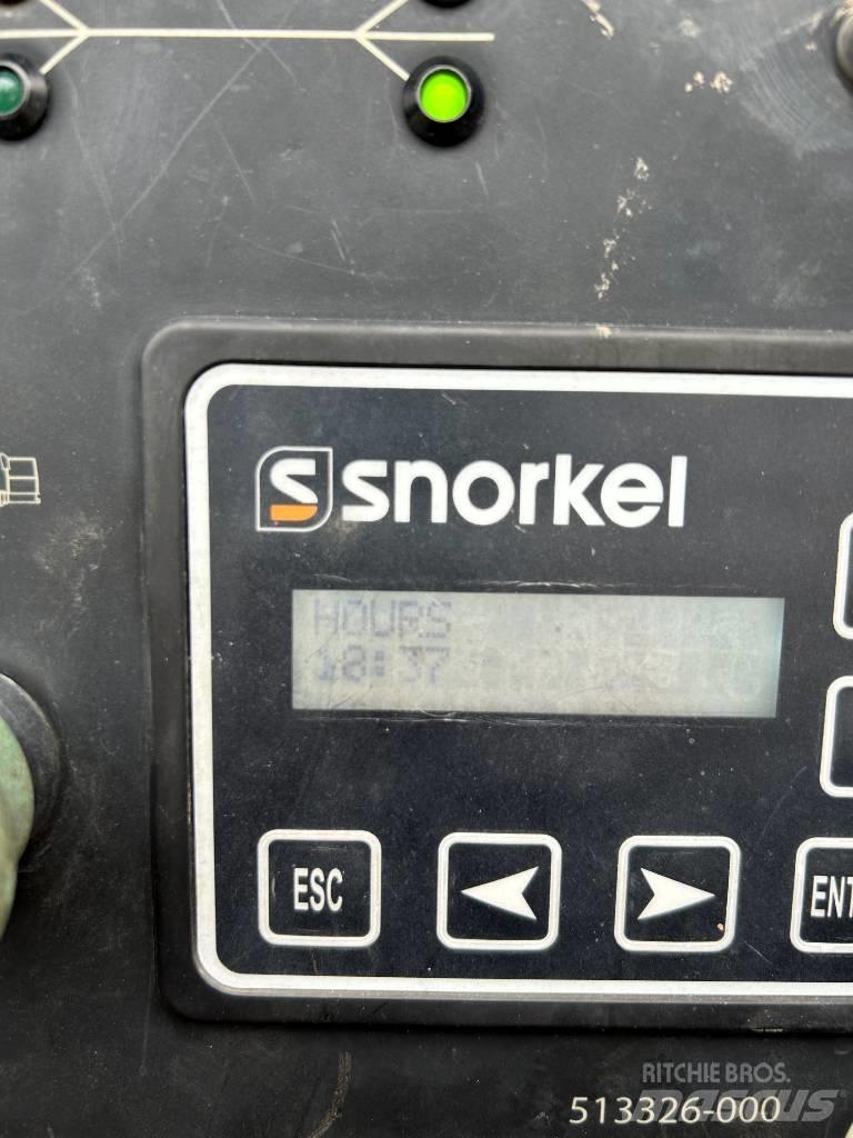 Snorkel TL 37 J 拖車裝載高空作業平台
