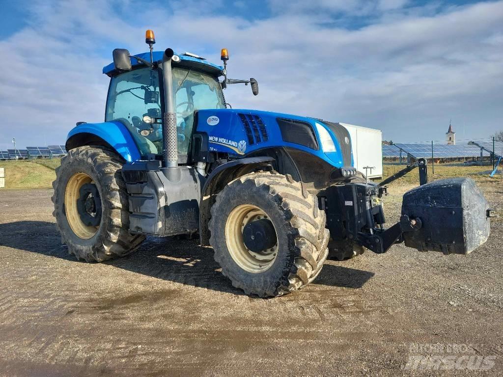 New Holland T 8.360 曳引機