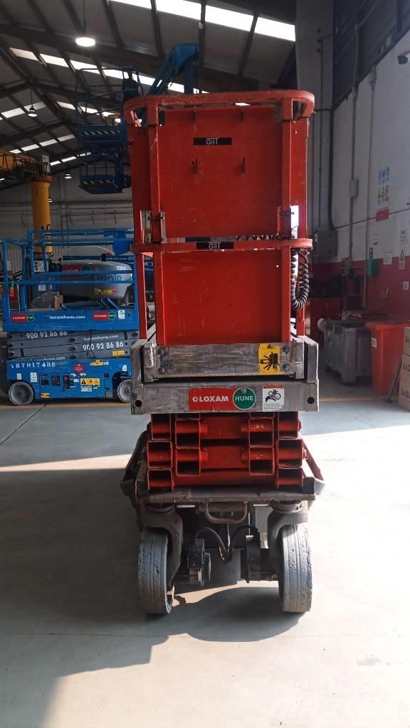 JLG 2030 ES 剪式升降機