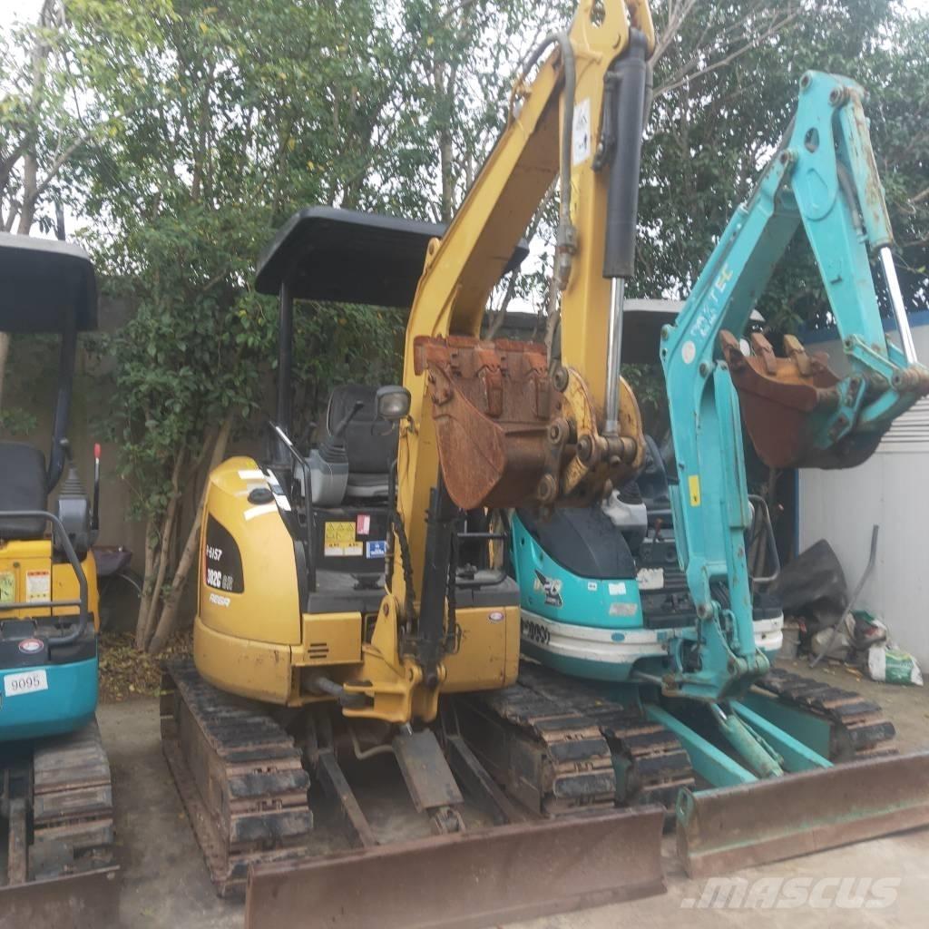 CAT 302CR 小型挖土機/掘鑿機<7t(小型挖掘機)