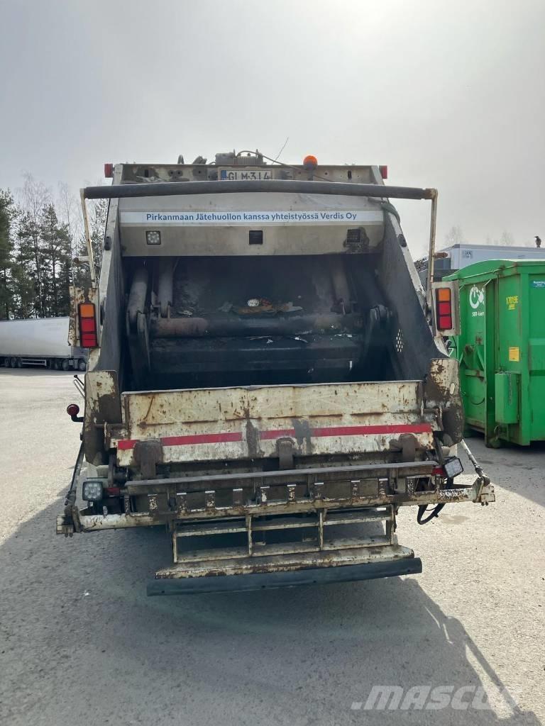 Volvo FM 330 垃圾車