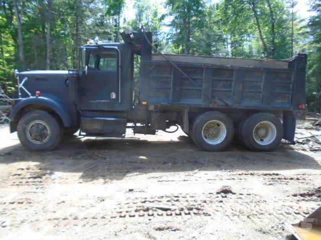 Kenworth W 900 傾卸式卡車