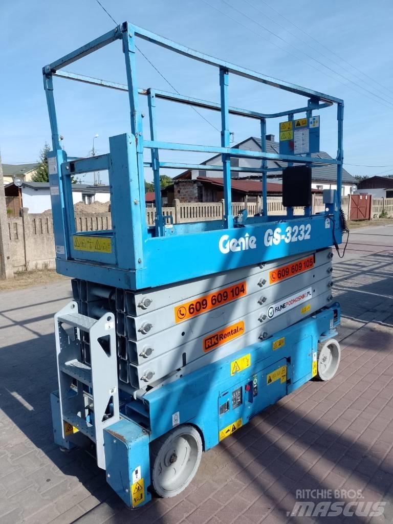Genie GS-3232 剪式升降機