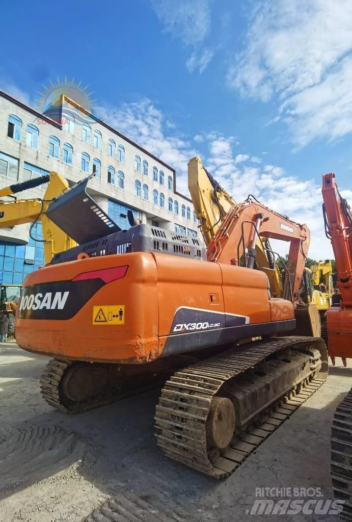 Doosan DX 300 LC 履帶式 挖土機/掘鑿機/挖掘機