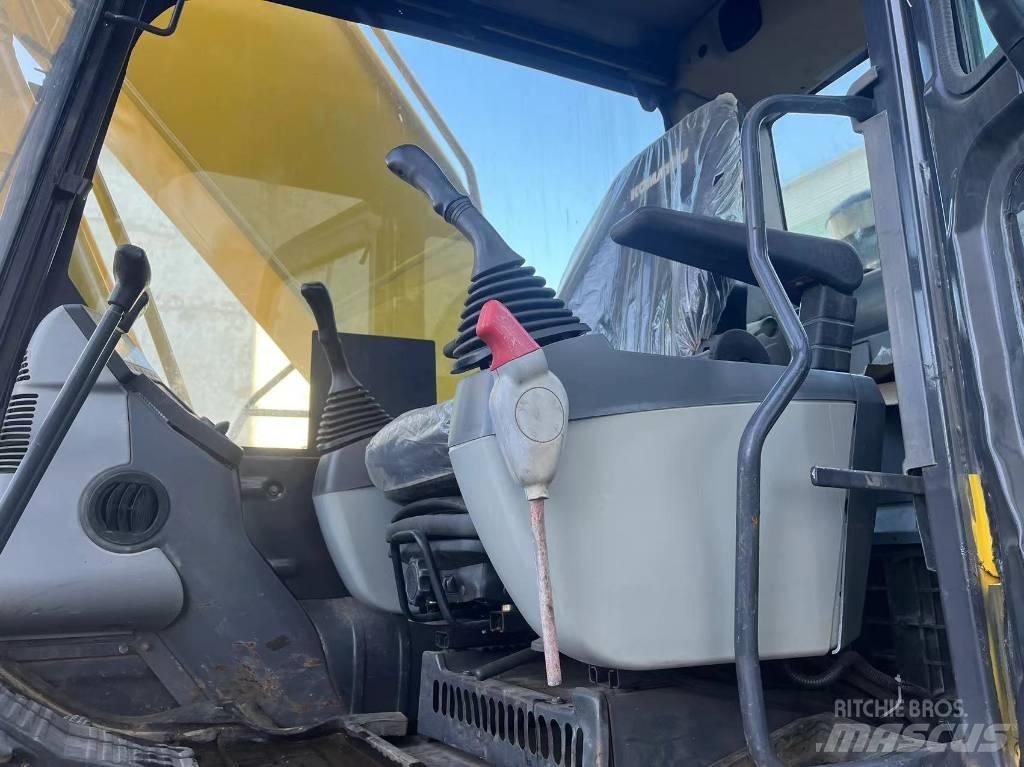 Komatsu pc220-8mo 履帶式 挖土機/掘鑿機/挖掘機