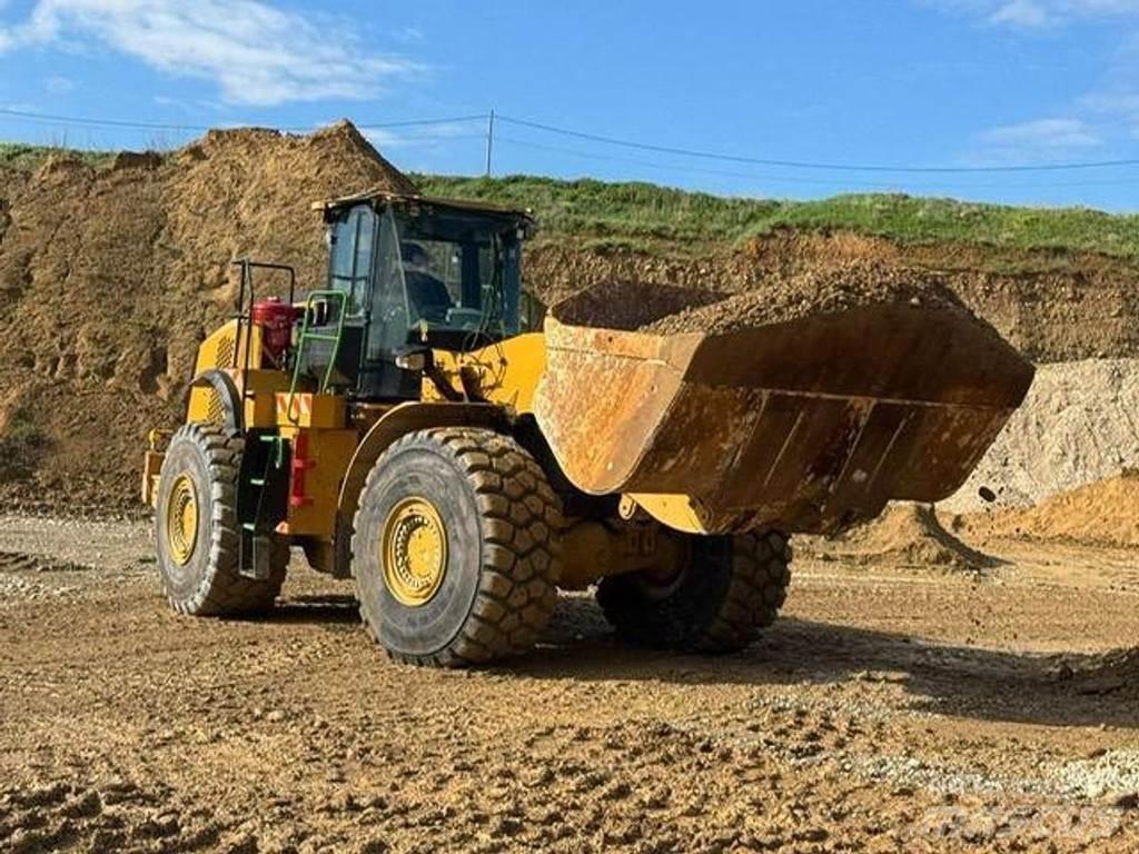 CAT 980M - 輪胎式裝載機