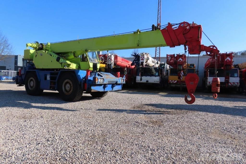 Tadano TR 250 E 越野起重機
