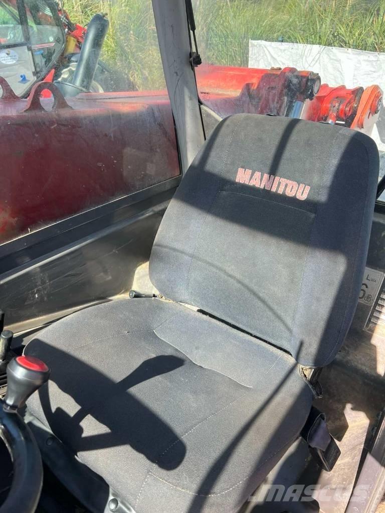 Manitou MT 1435 SL 伸縮臂操作車