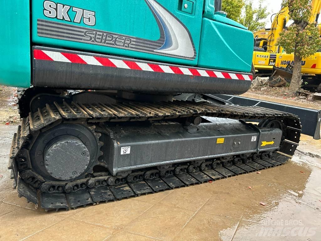 Kobelco SK 75 小型挖土機/掘鑿機<7t(小型挖掘機)