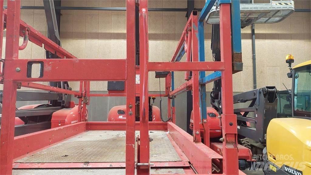 Manitou 120SC 剪式升降機