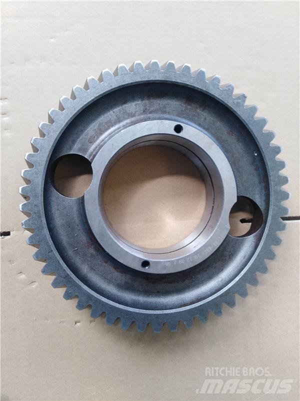 Komatsu D85 gear 傳動裝置