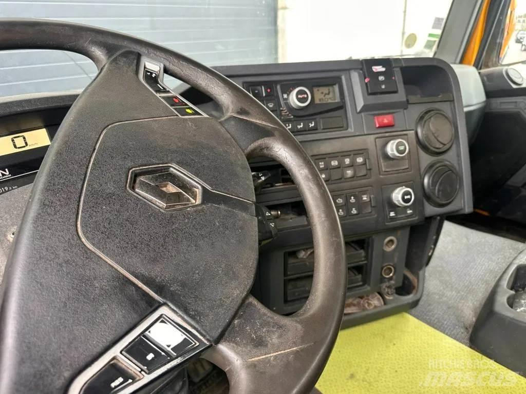 Renault Kerax 430 傾卸式卡車