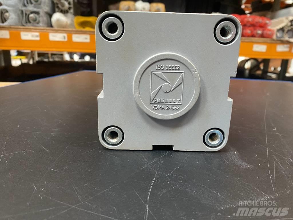  Pneumatic Cylinder 油壓
