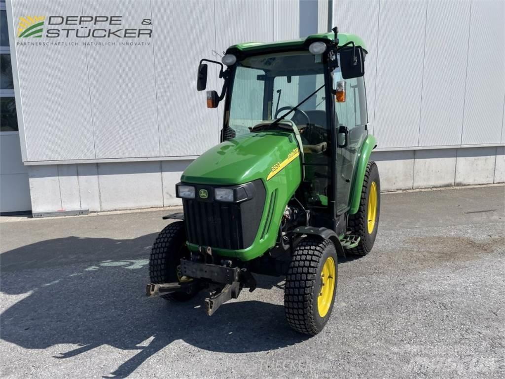 John Deere 3320 小型曳引機