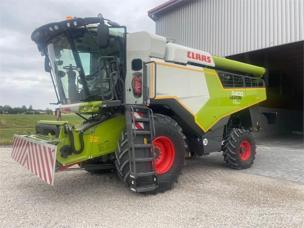 CLAAS Lexion 5400 聯合收穫機