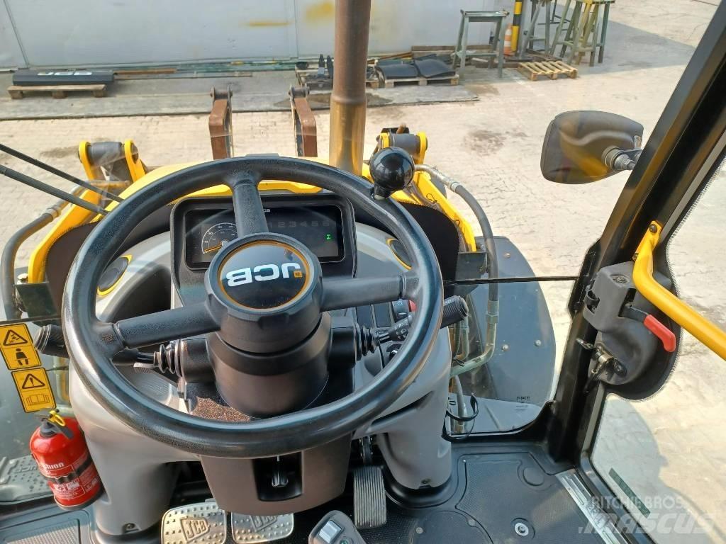 JCB 3CX PLUS AEC 反鏟裝載機