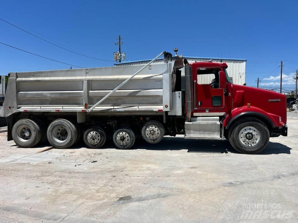 Kenworth T 800 傾卸式卡車