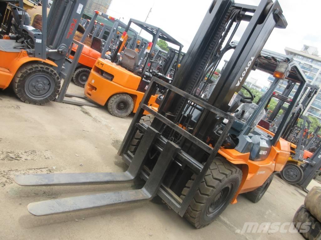 Toyota FD 50 柴油卡車