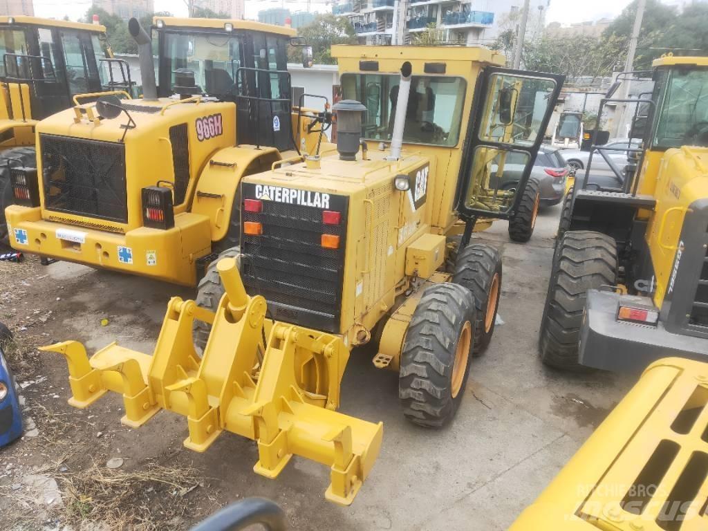 CAT 140K 平土機