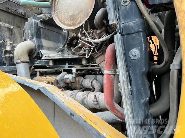 CAT 966 KXE 輪胎式裝載機