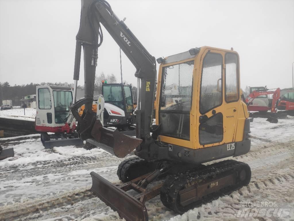 Volvo EC 25 小型挖土機/掘鑿機<7t(小型挖掘機)