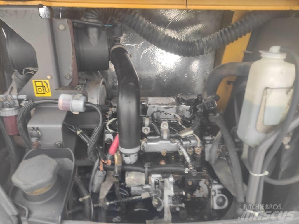 Volvo EC 25 小型挖土機/掘鑿機<7t(小型挖掘機)