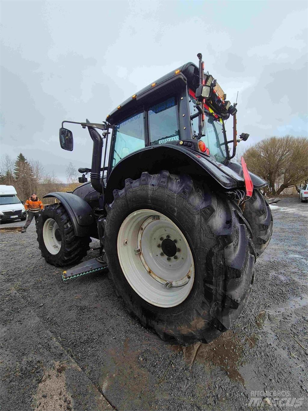 Valtra T191LS 曳引機