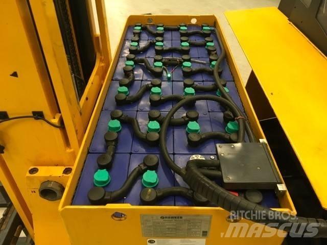 Jungheinrich ETV 325 前伸式堆高機(叉車)