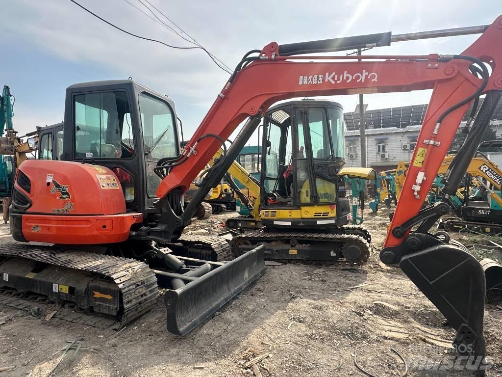 Kubota U 35 小型挖土機/掘鑿機<7t(小型挖掘機)