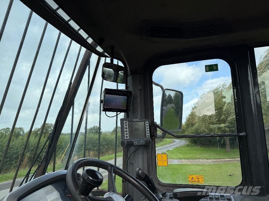 Doosan DL 200 輪胎式裝載機