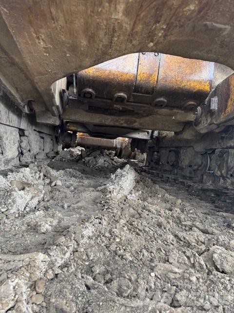 CAT D 10 N 履帶推土機